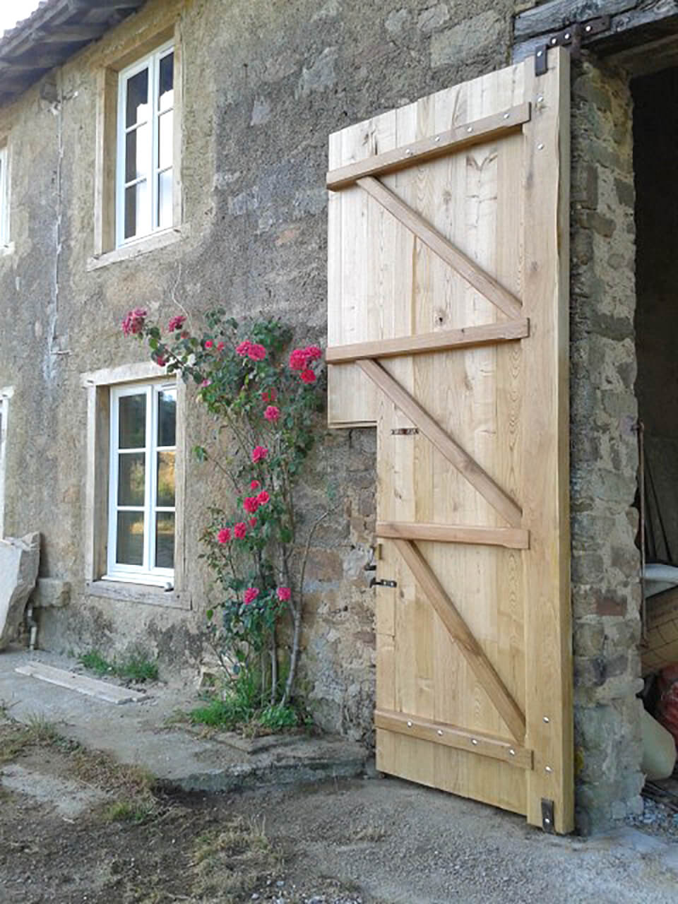 Porte de grange en châtaignier