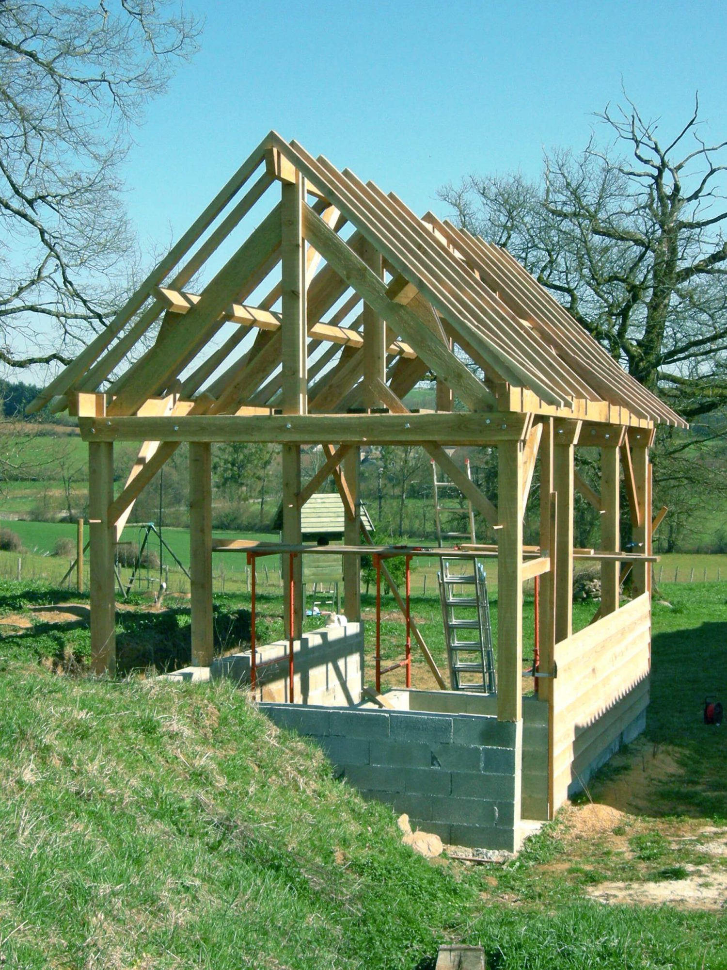 Structure autoportante en bois sur bâti ancien